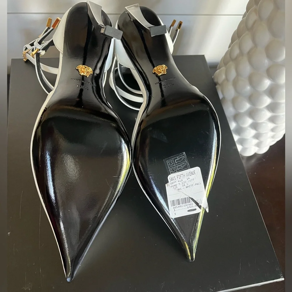 Versace Pin Point Glossed Pumps Sz 38.5 - Picture 6 of 8